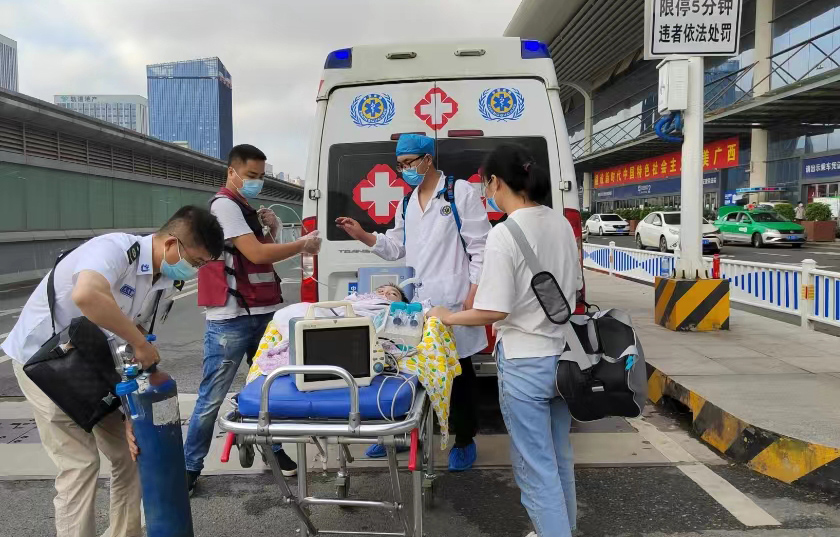 双辽市救护车出租公司